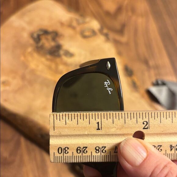 Ray-Ban New Wayfarer Tortoise Shell Sunglasses - Picture 6 of 9